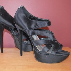 Black Platform Stiletto Heel